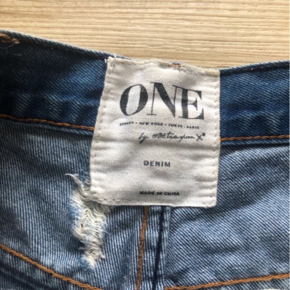 One Teaspoon Blue Distressed Jean Shorts - Picture 5 of 7